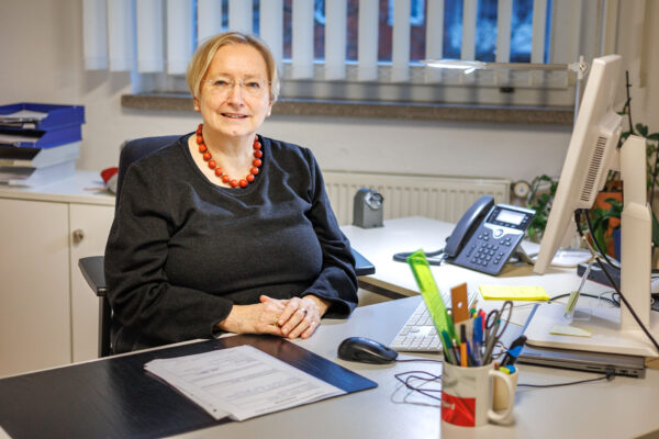 Frau Cornelia Kühne-Hellmessen Porträtfoto von Frau Cornelia Kühne-Hellmessen